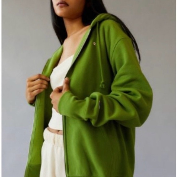 UO Exclusive Champion Reverse Weave Zip Up Green Hoodie - Picture 2 of 8